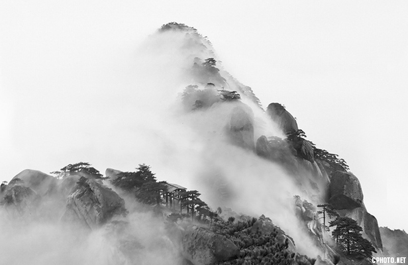 朱康宁_水墨天柱山_安徽潜山县.jpg 朱康宁_水墨天柱山_安徽潜山县.jpg