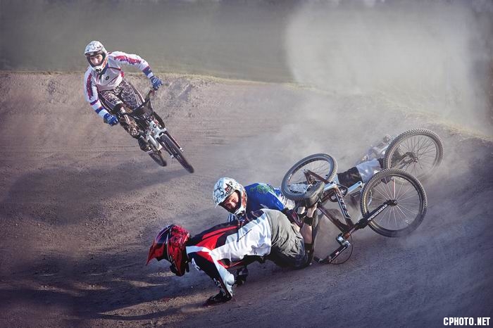 c0015-Joseph_Tam-Australia-BIKE_BINGLE.jpg