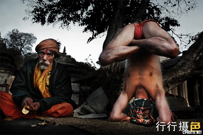 复件 帕斯帕蒂庙·练瑜伽的苦行僧.jpg