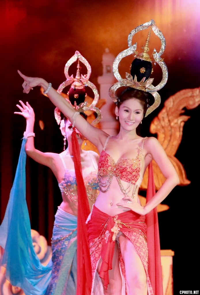 人妖6.jpg