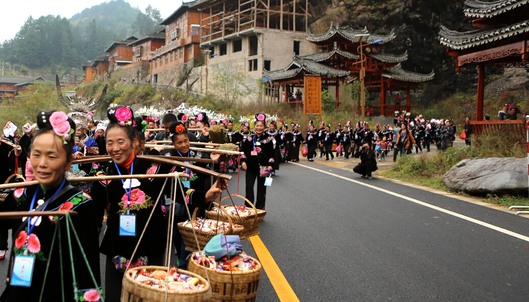 2014雷山苗年姑妈回娘家 (26).jpg