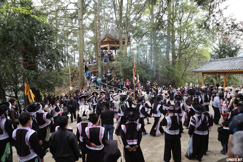 《神秘的苗族二月二招龙祭桥节》 钟传坤摄 (21).jpg
