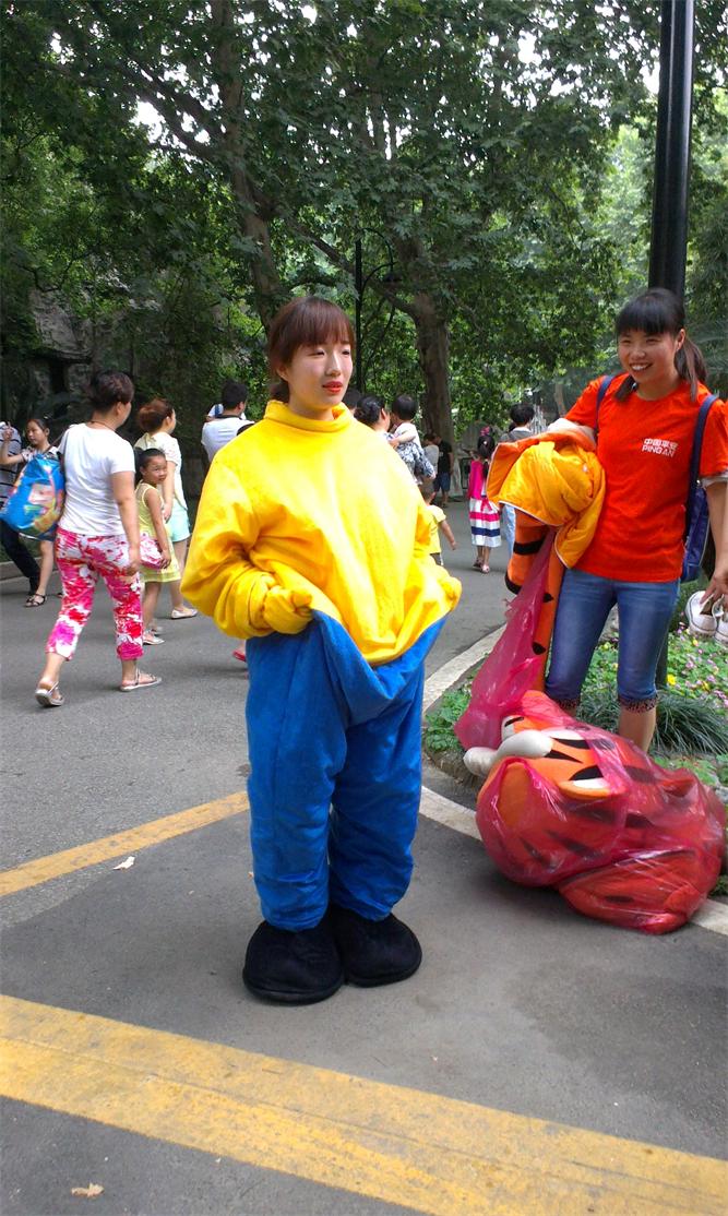 1穿衣.jpg