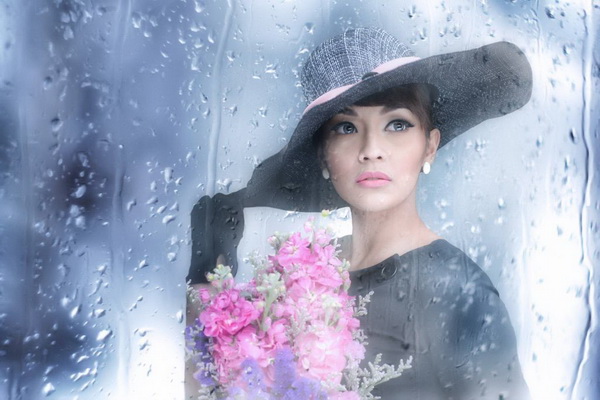 02-PSA-Gold-Kai-Lon-Tang-Macau-Rainy-Mood.jpg