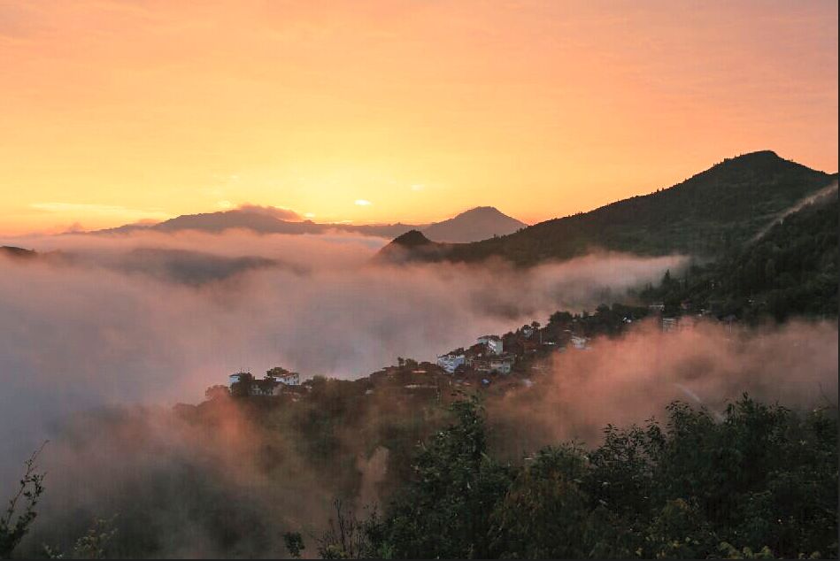 交东苗寨  钟传坤摄 (14).jpg