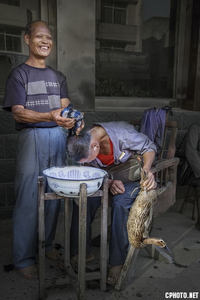 洗头 陈丰宁_调整大小.JPG