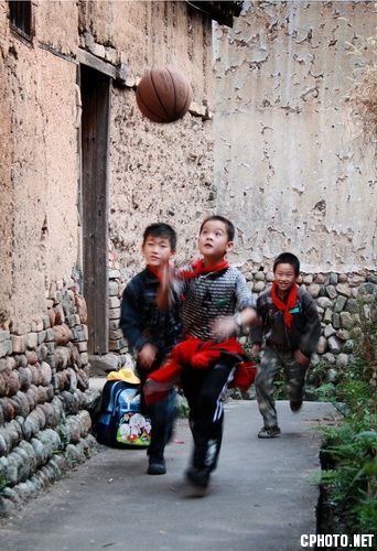Alley caddies小巷球童_调整大小.JPG