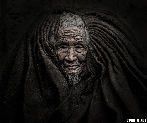 Yi nationality old man彝族老汉_调整大小.jpg