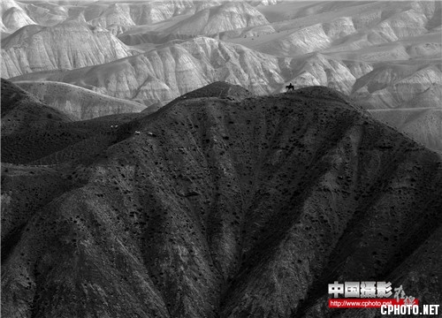 牧羊曲 赵华.jpg