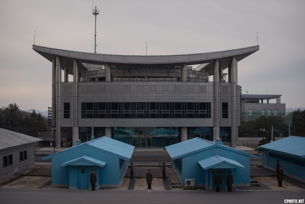 攝影師拍朝鮮板門店士兵日常