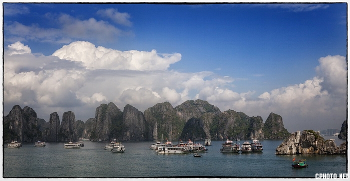 Bahia de Halong 1_调整大小.jpg