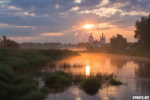Morning on the river teza_調整大小.jpg