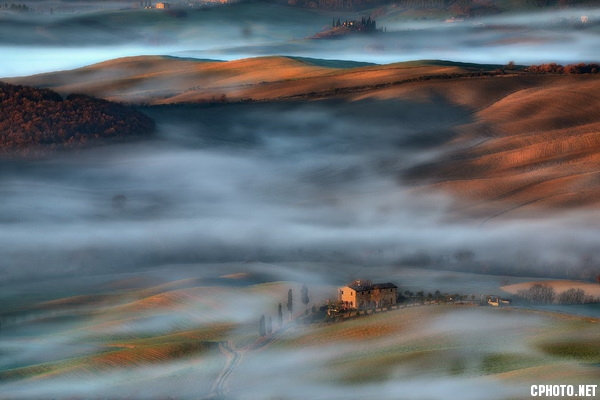 misty sunrise_調整大小.jpg
