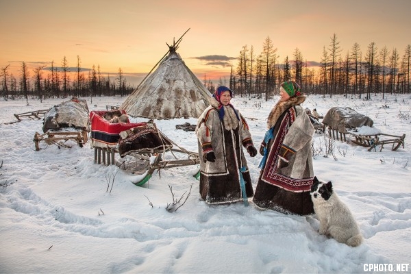 Chat up at the Chum-Yamal.jpg