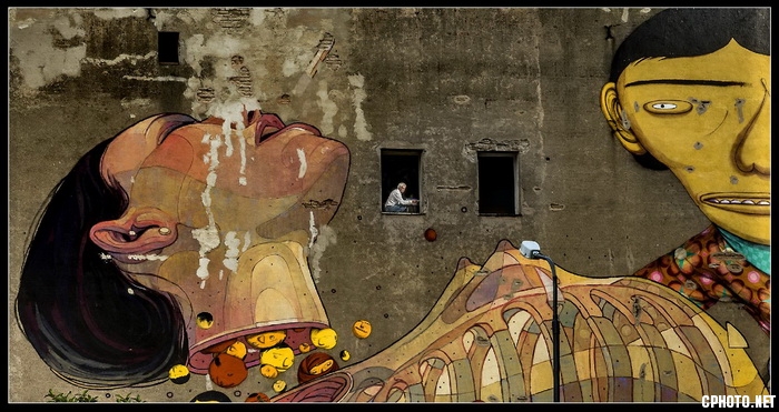old house opposite_调整大小.jpg