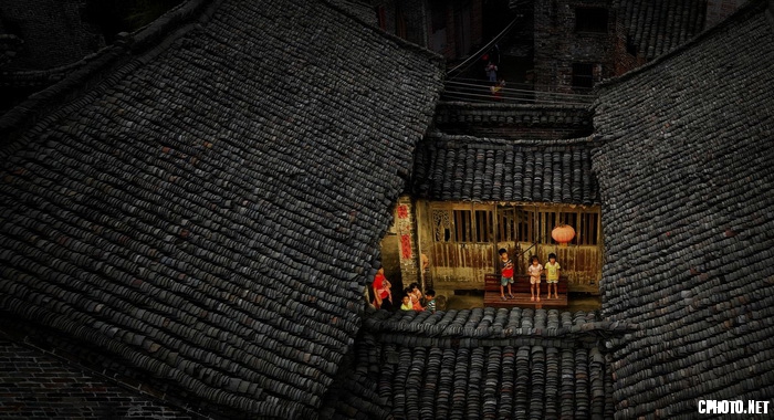 playing time_调整大小.jpg