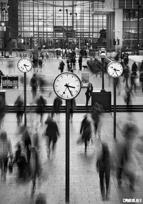 slaves of time_调整大小.jpg