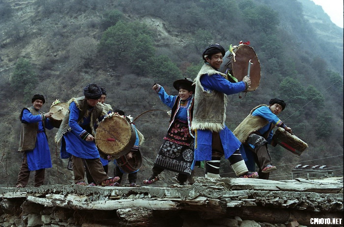 Qiang sheepskin encouraged陈返川.jpg