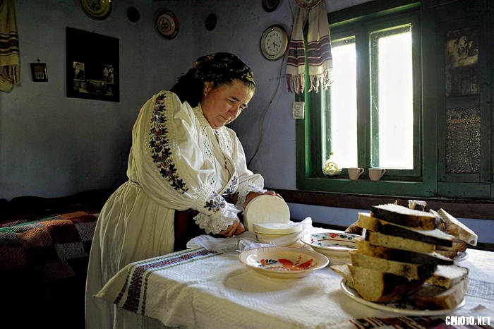 traditional food.jpg