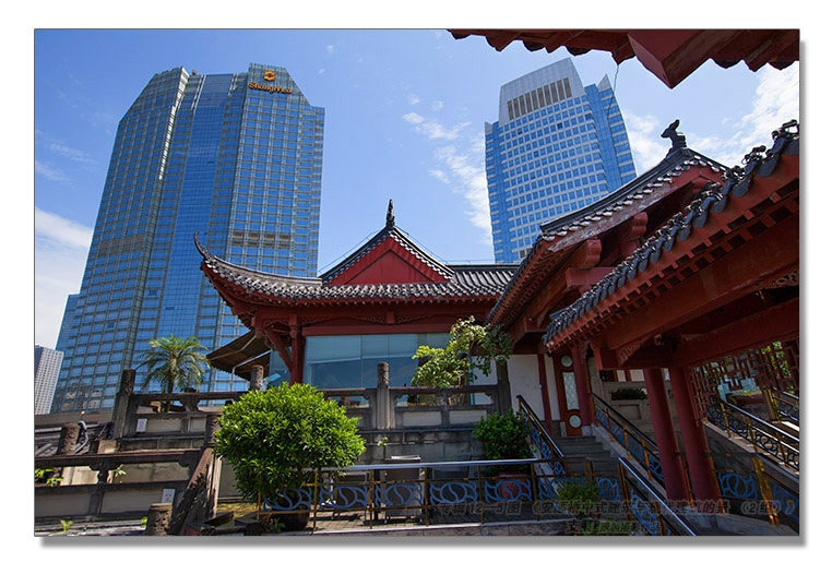 建筑专辑27--5图-4《安顺桥中式建筑与现代建筑（1组）》--支箭-独创用杆撑相机摄于成都.jpg