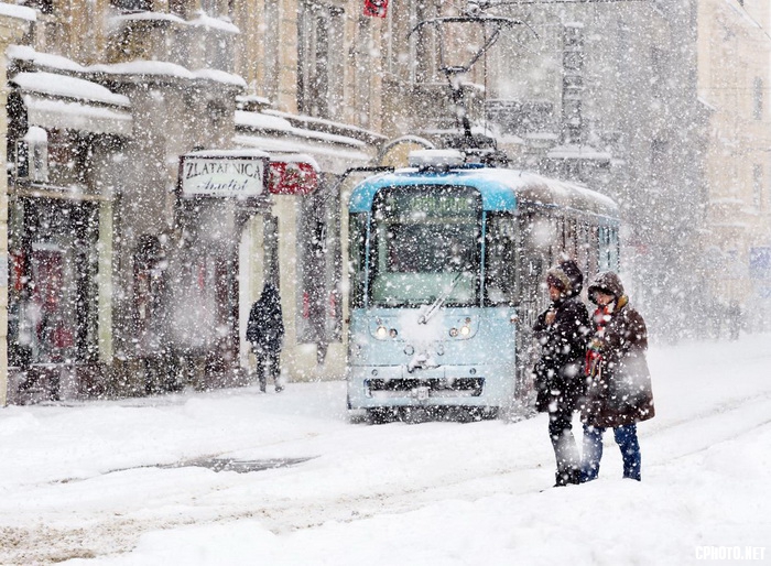 blizzard in the city 1_调整大小.jpg