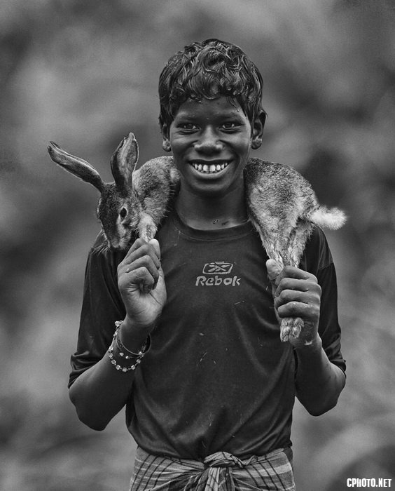 tribal boy_调整大小.jpg