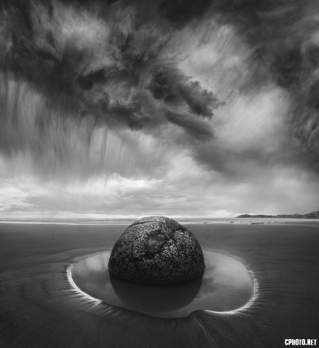 Moeraki nz.jpg