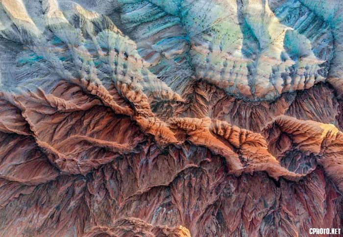 LM-Colourful mountain 1.jpg
