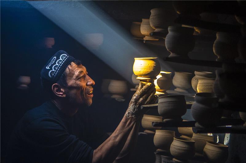 Ceramic handicrafts.jpg