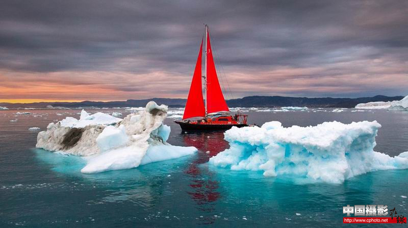in the vastness of arctic 1_副本.jpg