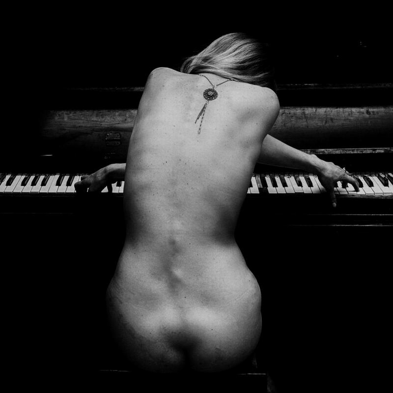 piano.jpg