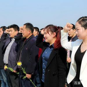 河南淮滨开展“铭记•2018清明祭英烈”主题活动（组图）