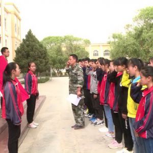 四十六团中学开展“做一名合格团员”主题活动