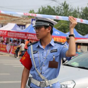 河南淮滨交警圆满完成2018年高考保畅工作（图）