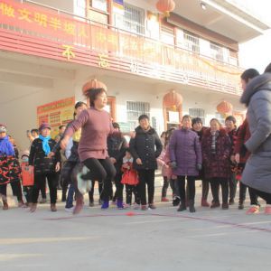 河南淮滨：贫困村举行第一届农民运动会（组图）