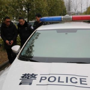 河南淮滨：男子赴晚宴酒后驾车串门酿大祸（组图）