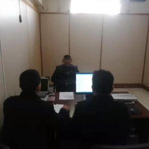 河南淮滨：一男子深夜跟踪交警向违法车辆通风报信被行拘（图）