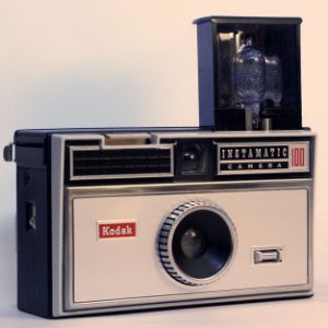 1963年——柯達傻瓜相機100