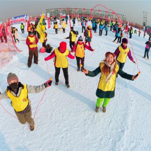 快来投稿！河北省首届冰雪运动会摄影微视频大赛开始啦~