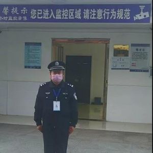 河南淮滨：疫情当下，坚守一线岗位的退役军人民警——孙行雷（组图）