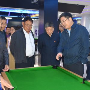 江西上饶市直第一片区老干部赴怀玉山接受传统教育