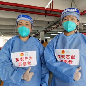 母女共戰疫，爭當小區防疫志愿者