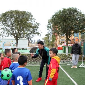 永川：乡村足球特色幼儿园 踢进“国家级”（图片新闻）