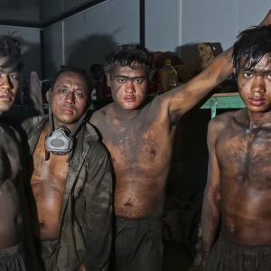 “為建設(shè)者而歌”專(zhuān)題攝影展