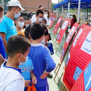 “中国空军模型展”在西乡体育中心举行