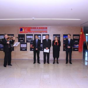 中國攝影在線攝影師作品在羅馬尼亞展出