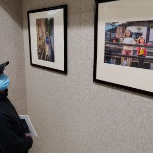 新场人拍新场，这个“寻梦新场”摄影展开幕
