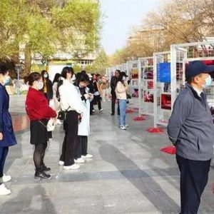 敦煌市举办“‘三抓三促’进行时 踔厉奋发展风采”摄影展