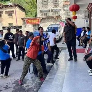 摄影学员走进四川巴塘 用镜头助力乡村振兴