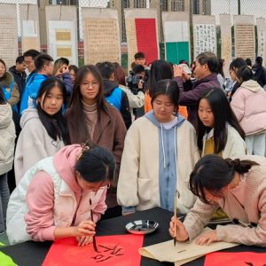 宜賓市敘州區開展2023年書法、美術、攝影進校園活動